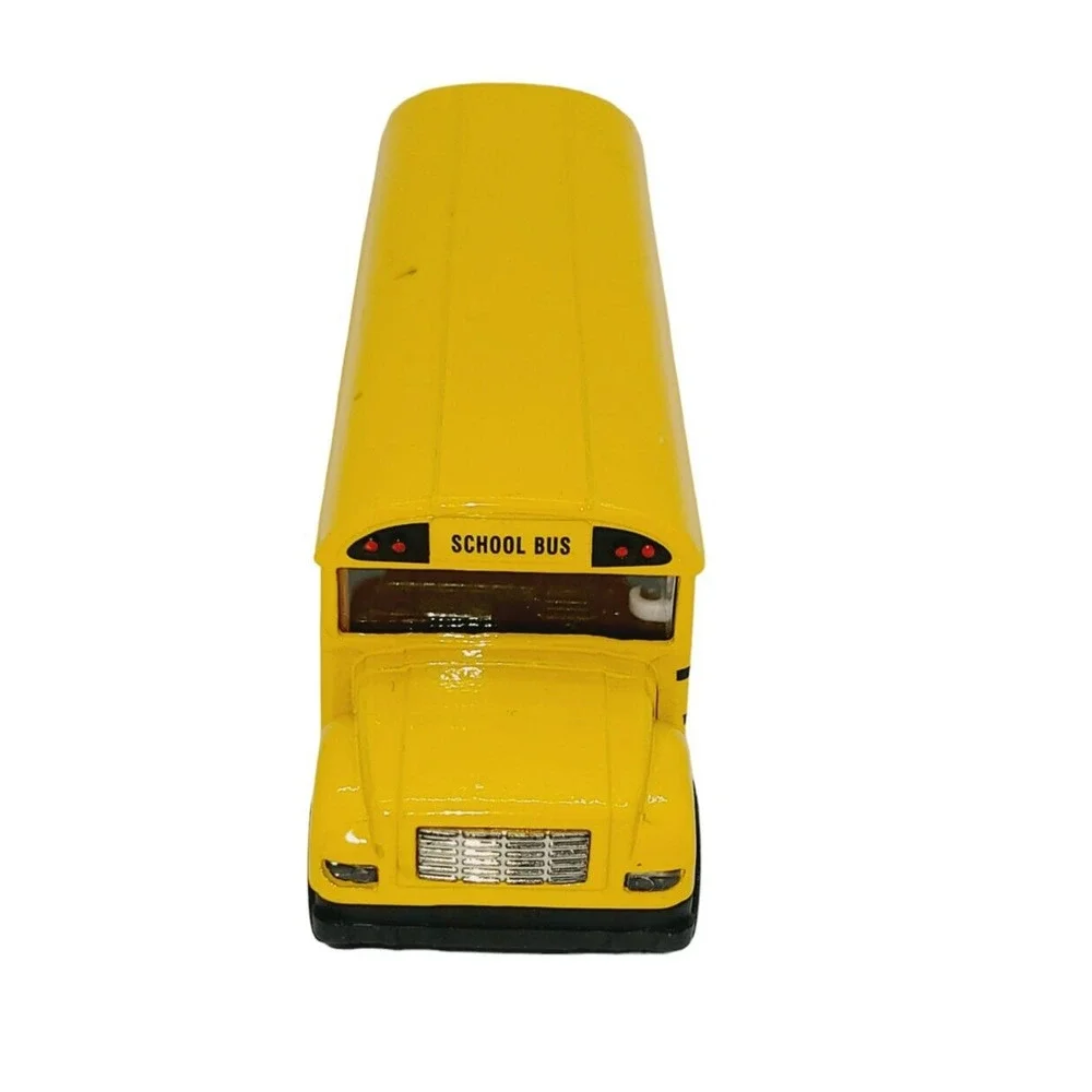 Yellow School Bus Diecast Pull Back Car‎